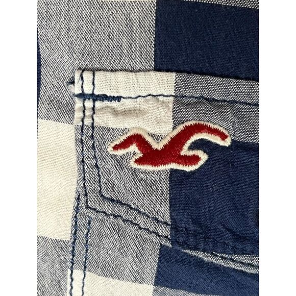 Hollister Classic Plaid Button Up Shirt - Size L - Picture 6 of 7